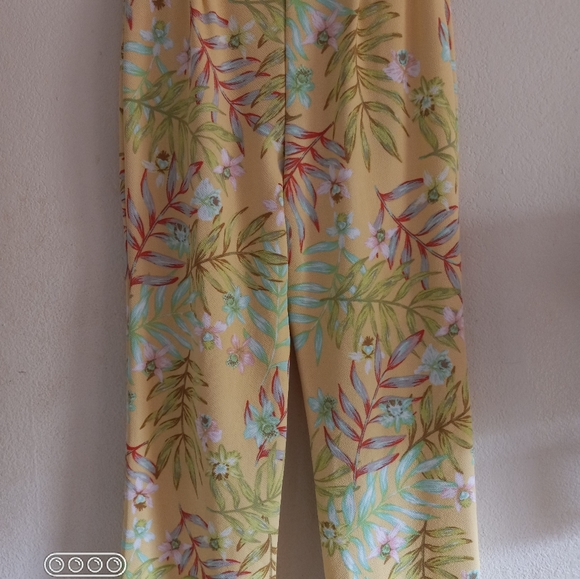 Belted Floral Flow Leg Yellow Pants - Picture 3 of 15